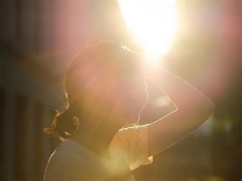 太陽西曬|西曬房太熱「開冷氣、裝遮光窗簾都沒用」！專家教3。